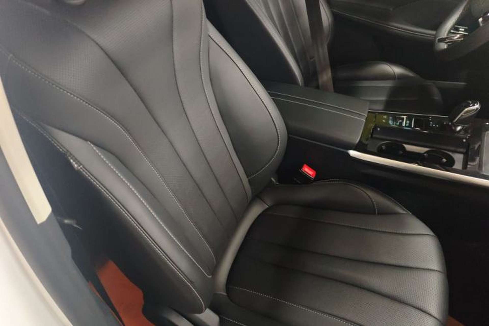 Used Roewe RX5 MAX 2022 1.5T Automatic Youwei Luxury Edition Right Front Seat