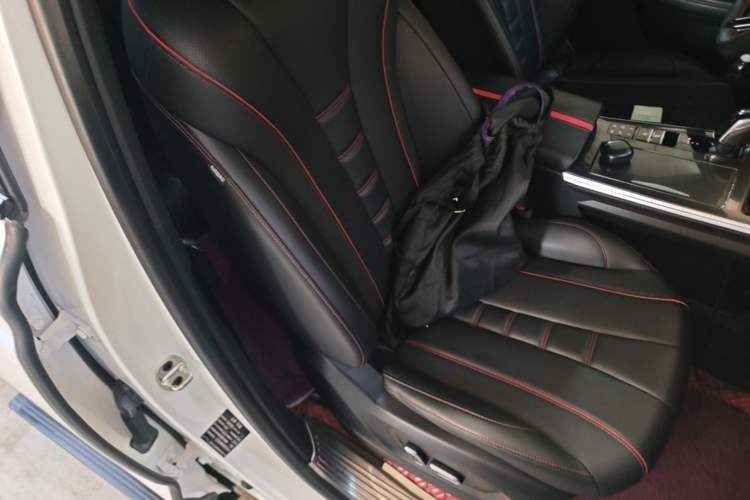 Used Roewe RX5 MAX 2022 2.0T Automatic Youwei Supreme Edition Right Front Seat