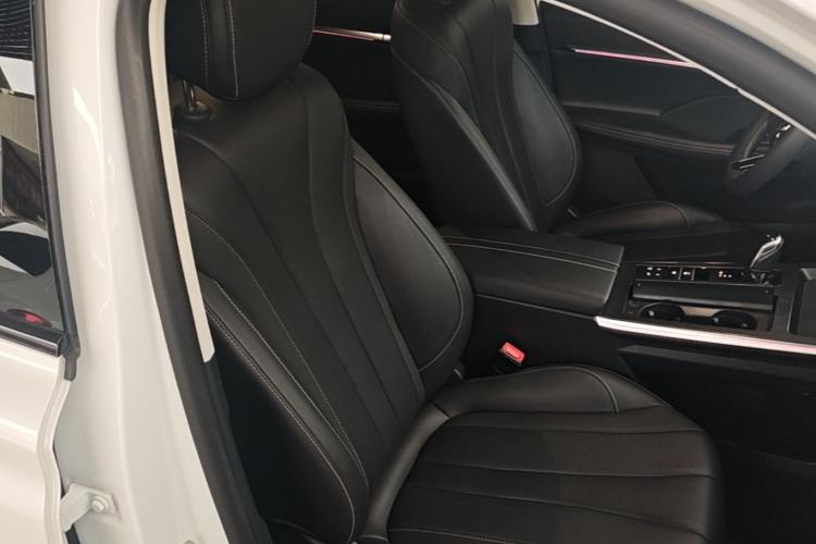 Used Roewe RX5 MAX 2022 1.5T Automatic Zhiwei Prestige Edition Right Front Seat