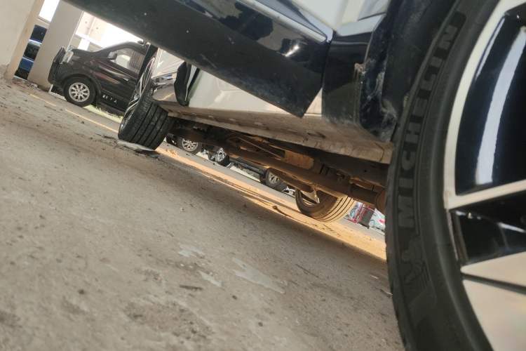 Used Roewe RX5 MAX 2022 1.5T Automatic Youwei Luxury Edition Right Side Sill