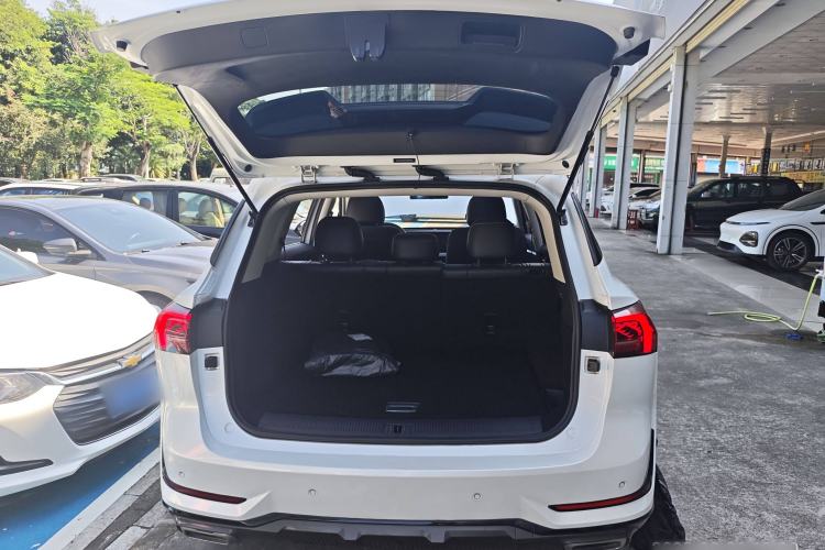 Used Roewe RX5 MAX 2022 1.5T Automatic Youwei Luxury Edition Trunk