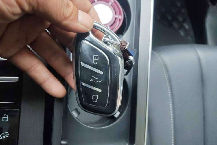 Used Roewe RX5 MAX 2022 1.5T Automatic Zhiwei Prestige Edition Vehicle Key