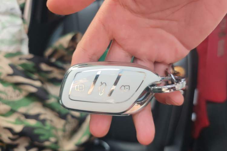 Used Roewe RX5 MAX 2022 1.5T Automatic Zhiwei Prestige Edition Vehicle Key