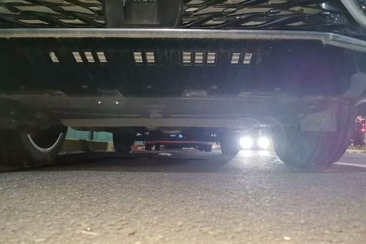 Used Roewe RX5 MAX 2022 1.5T Automatic Zhiwei Prestige Edition Chassis Front