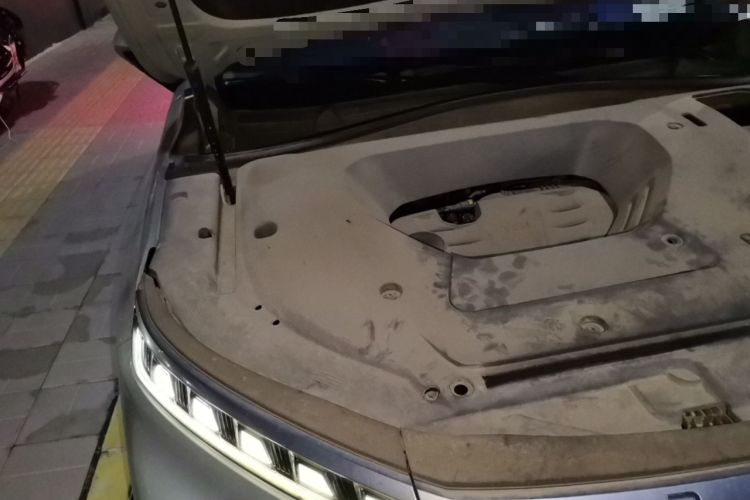 Used Roewe RX5 MAX 2022 1.5T Automatic Zhiwei Prestige Edition Engine Bay Right