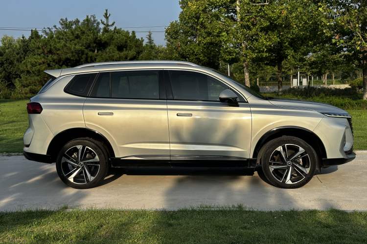 Used Roewe RX5 MAX 2022 1.5T Automatic Youwei Flagship Edition Exterior 3
