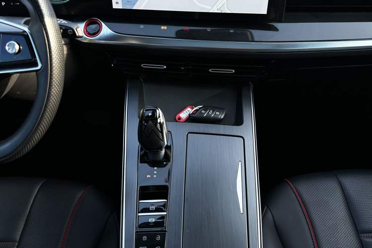 Used Roewe RX5 MAX 2022 1.5T Automatic Youwei Flagship Edition Interior 3