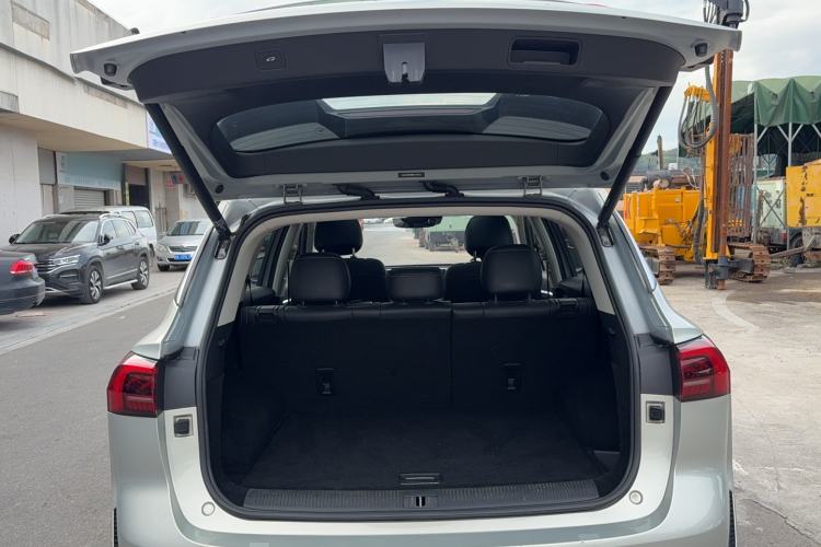 Used Roewe RX5 MAX 2022 1.5T Automatic Zhiwei Prestige Edition Trunk