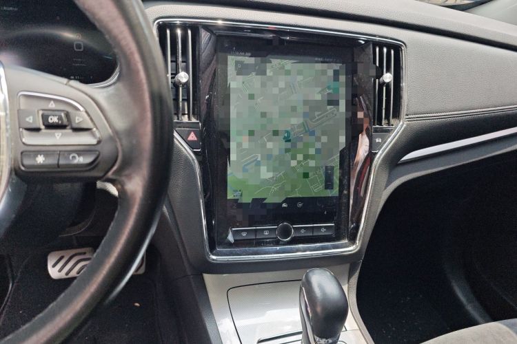Used Roewe RX5 New Energy 2017 eRX5 50T Hybrid Connected Prestige Flagship Edition Audio And AC Panel