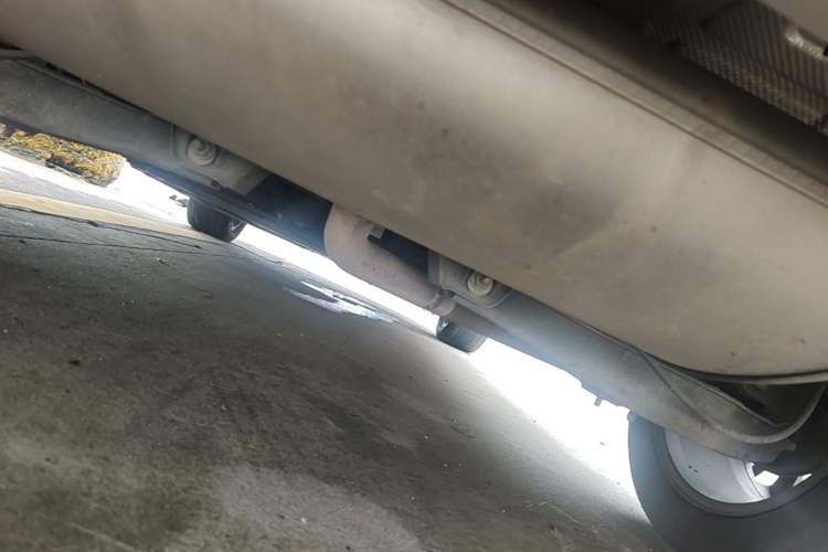 Used Roewe RX5 New Energy 2017 eRX5 50T Hybrid Connected Prestige Flagship Edition Chassis Rear