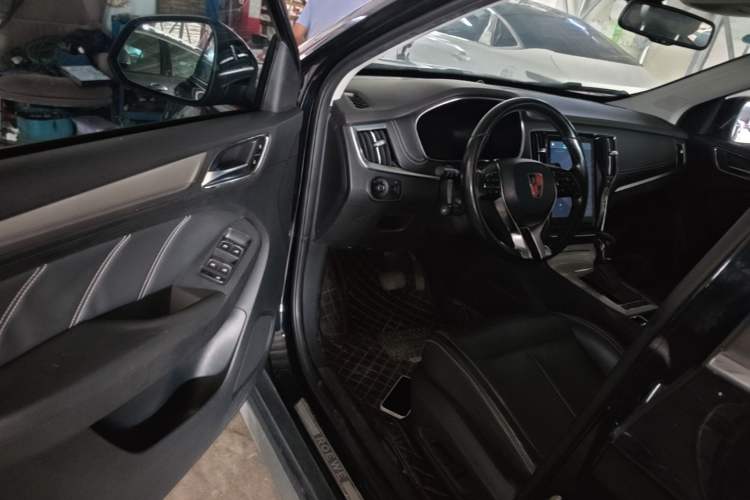 Used Roewe RX5 New Energy 2017 eRX5 50T Hybrid Connected Prestige Flagship Edition Driver Seat