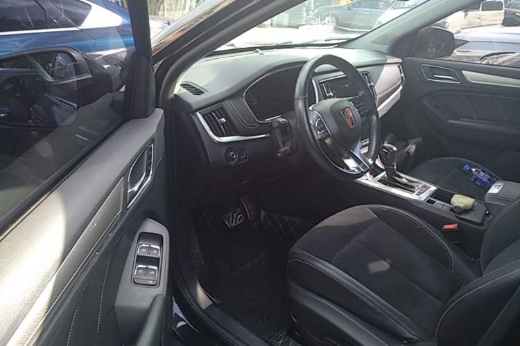 Used Roewe RX5 New Energy 2017 eRX5 50T Hybrid Connected Prestige Flagship Edition Driver Seat