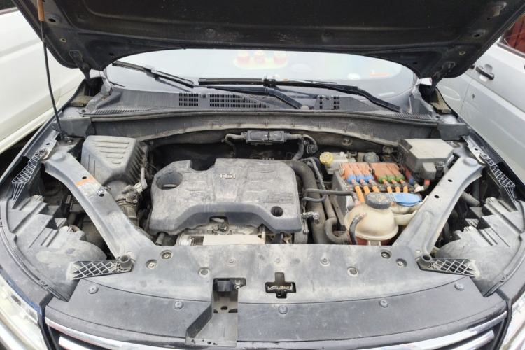 Used Roewe RX5 New Energy 2017 eRX5 50T Hybrid Connected Prestige Flagship Edition Engine Bay