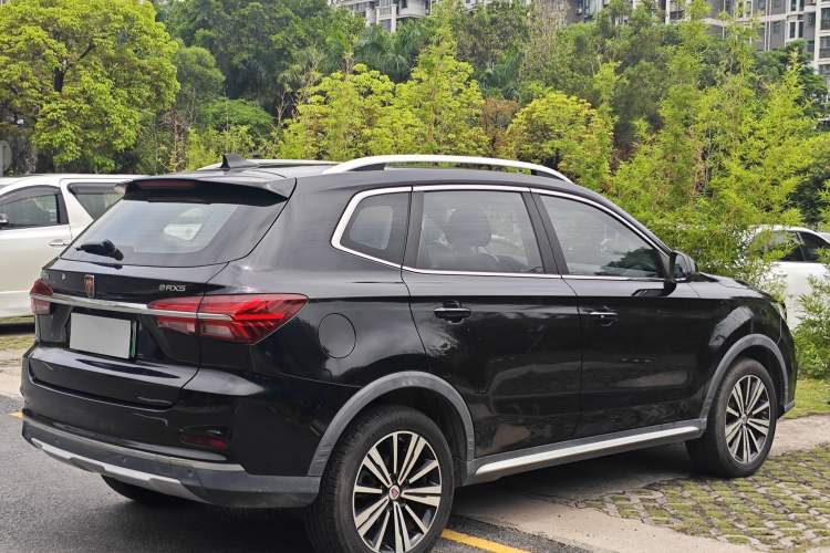 Used Roewe RX5 New Energy 2017 eRX5 50T Hybrid Connected Prestige Flagship Edition Exterior 10