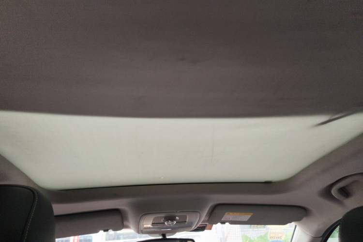 Used Roewe RX5 New Energy 2017 eRX5 50T Hybrid Connected Prestige Flagship Edition Headliner
