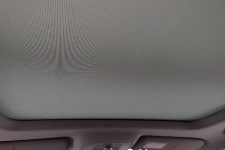 Used Roewe RX5 New Energy 2017 eRX5 50T Hybrid Connected Prestige Flagship Edition Headliner