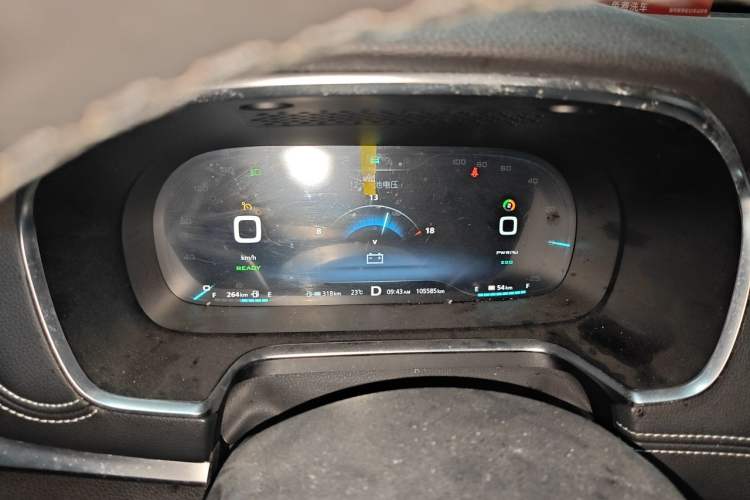Used Roewe RX5 New Energy 2017 eRX5 50T Hybrid Connected Prestige Flagship Edition Instrument Cluster