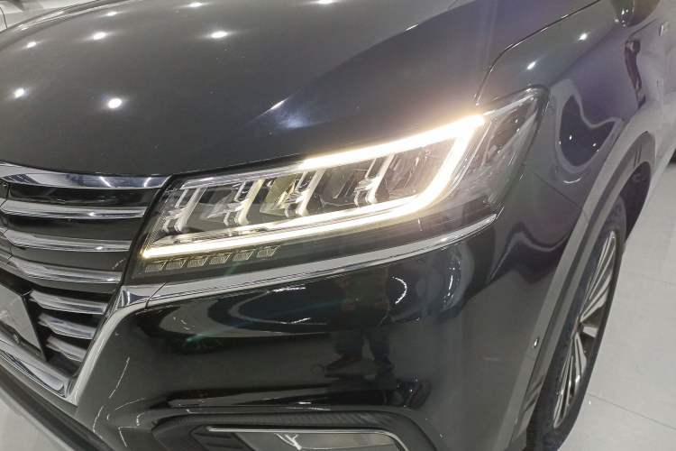 Used Roewe RX5 New Energy 2017 ERX5 EV400 Electric Internet Supreme Edition Left Front Headlight