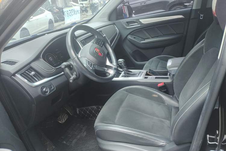 Used Roewe RX5 New Energy 2017 eRX5 50T Hybrid Connected Prestige Flagship Edition Left Front Seat
