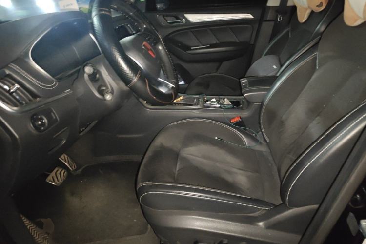 Used Roewe RX5 New Energy 2017 eRX5 50T Hybrid Connected Prestige Flagship Edition Left Front Seat