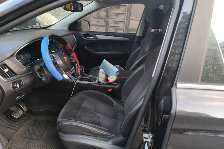 Used Roewe RX5 New Energy 2017 eRX5 50T Hybrid Connected Prestige Flagship Edition Left Front Seat