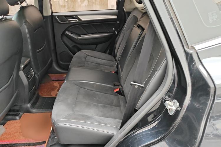 Used Roewe RX5 New Energy 2017 eRX5 50T Hybrid Connected Prestige Flagship Edition Left Rear Seat