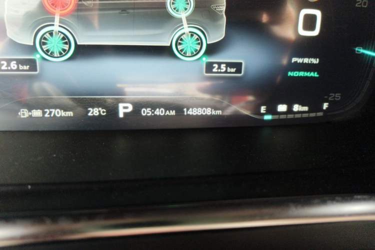 Used Roewe RX5 New Energy 2017 eRX5 50T Hybrid Connected Prestige Flagship Edition Odometer Close Up