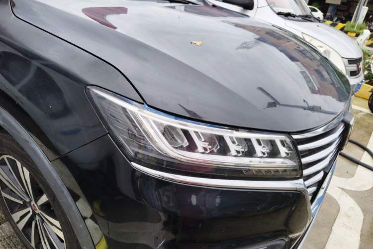 Used Roewe RX5 New Energy 2017 eRX5 50T Hybrid Connected Prestige Flagship Edition Right Front Headlight