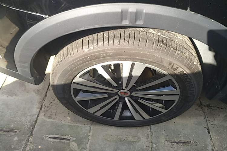 Used Roewe RX5 New Energy 2017 eRX5 50T Hybrid Connected Prestige Flagship Edition Right Rear Wheel Hub