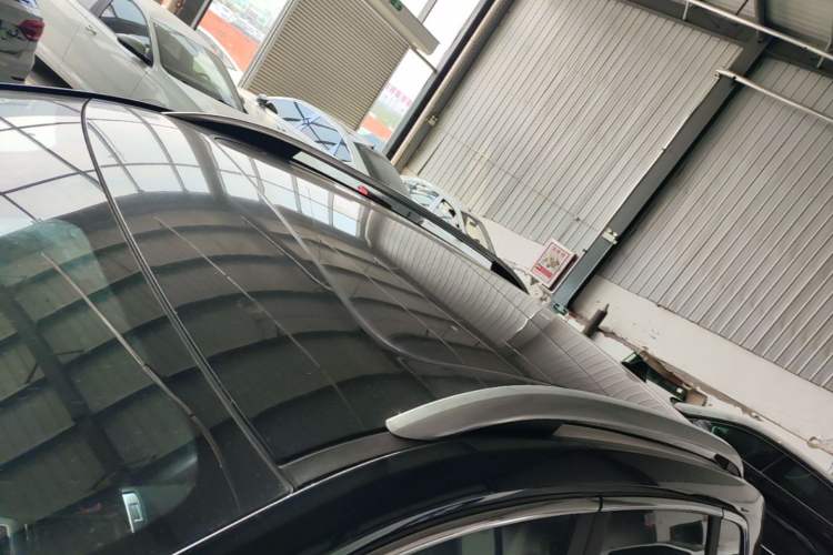 Used Roewe RX5 New Energy 2017 eRX5 50T Hybrid Connected Prestige Flagship Edition Roof