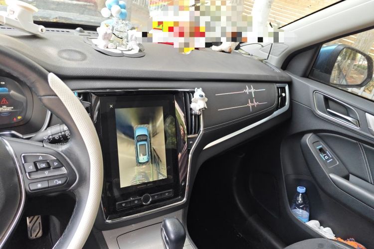 Used Roewe RX5 New Energy 2017 eRX5 50T Hybrid Connected Prestige Flagship Edition Audio And AC Panel