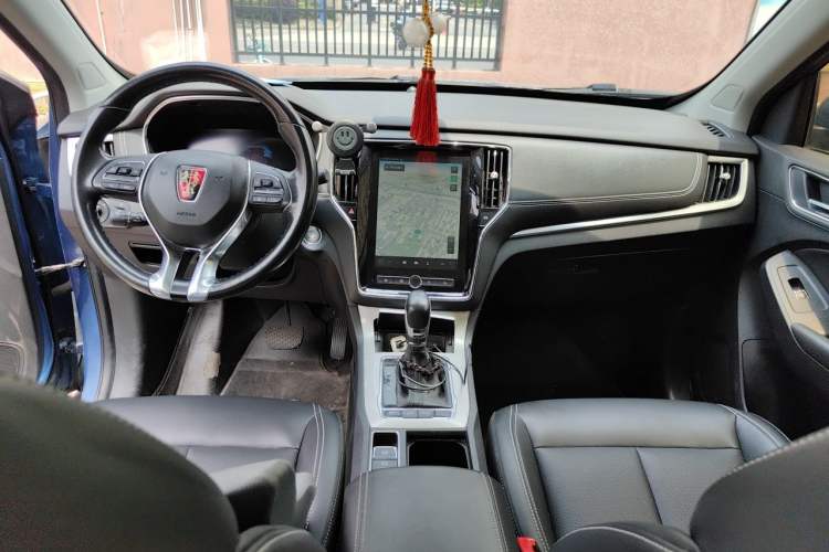 Used Roewe RX5 New Energy 2017 eRX5 50T Hybrid Connected Prestige Flagship Edition Center Console