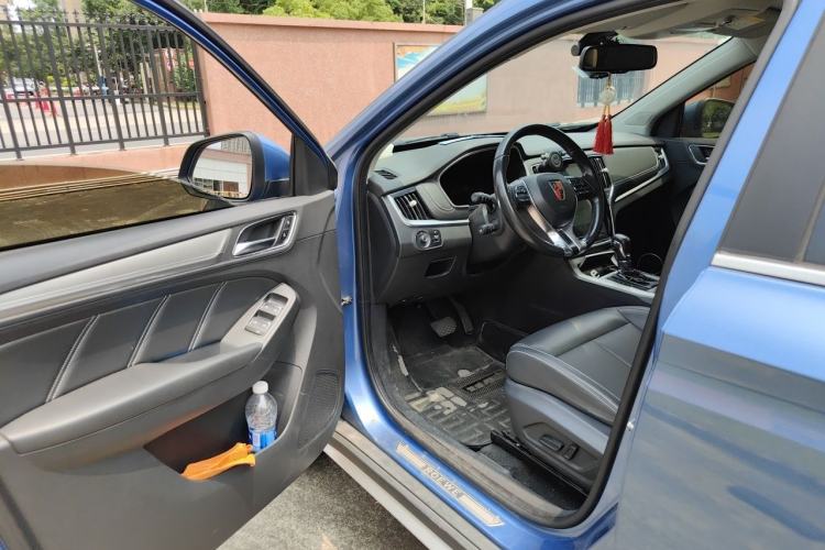 Used Roewe RX5 New Energy 2017 eRX5 50T Hybrid Connected Prestige Flagship Edition Driver Seat