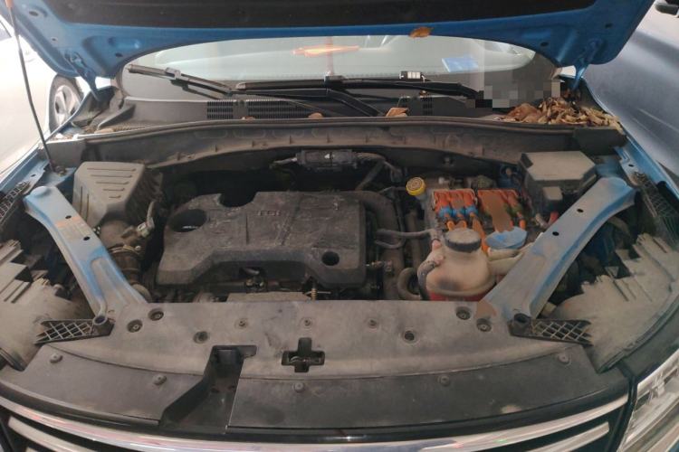 Used Roewe RX5 New Energy 2017 eRX5 50T Hybrid Connected Prestige Flagship Edition Engine Bay