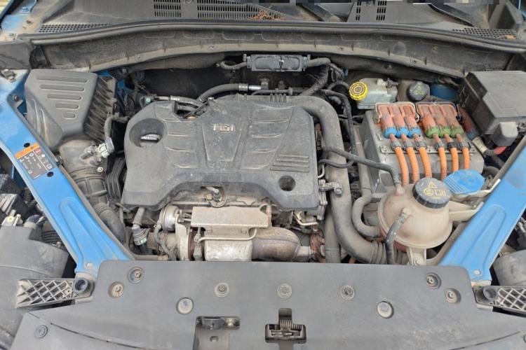 Used Roewe RX5 New Energy 2017 eRX5 50T Hybrid Connected Prestige Flagship Edition Engine Bay