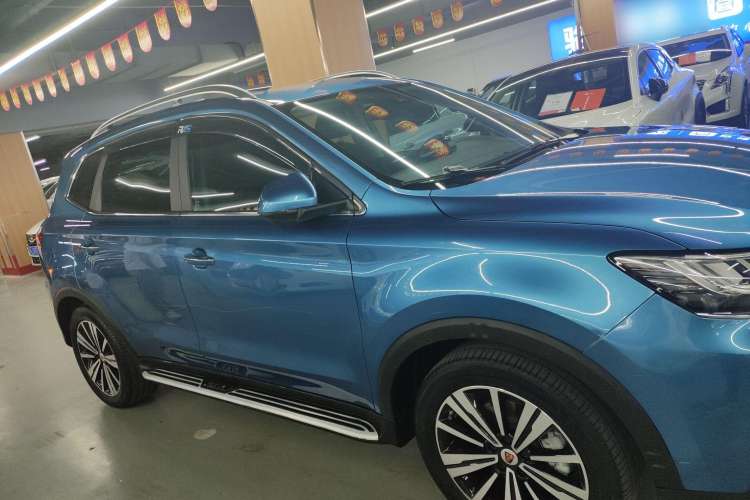 Used Roewe RX5 New Energy 2017 eRX5 50T Hybrid Connected Prestige Flagship Edition Exterior 2