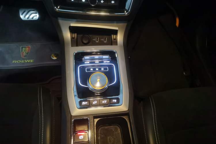 Used Roewe RX5 New Energy 2017 ERX5 EV400 Electric Internet Supreme Edition Gear Lever
