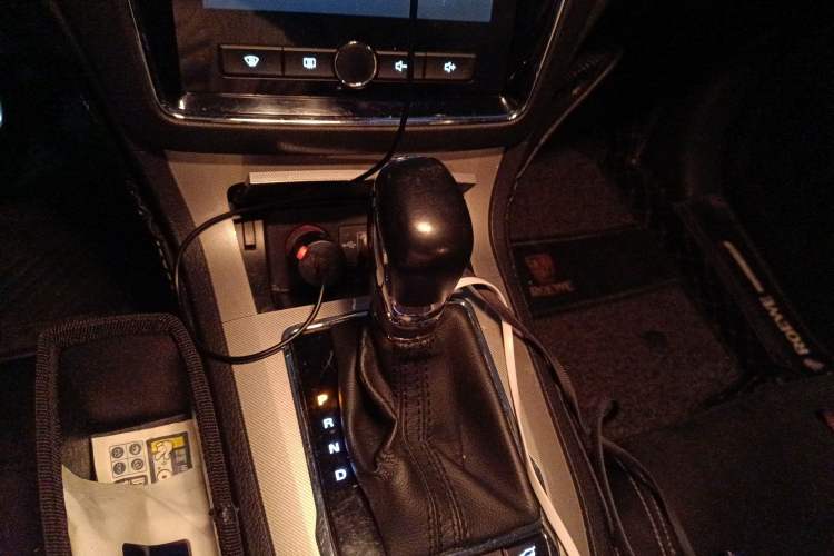 Used Roewe RX5 New Energy 2017 eRX5 50T Hybrid Connected Prestige Flagship Edition Gear Lever
