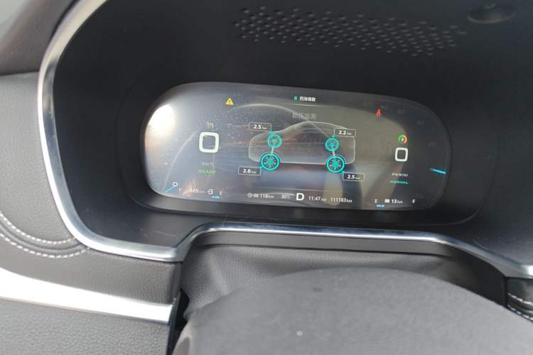 Used Roewe RX5 New Energy 2017 eRX5 50T Hybrid Connected Prestige Flagship Edition Instrument Cluster