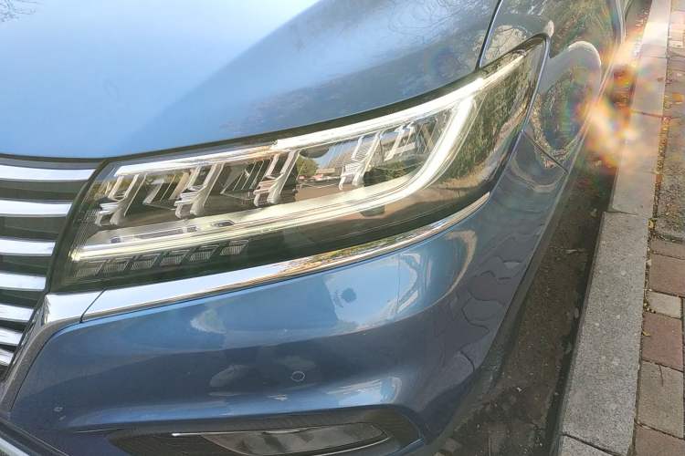 Used Roewe RX5 New Energy 2017 eRX5 50T Hybrid Connected Prestige Flagship Edition Left Front Headlight