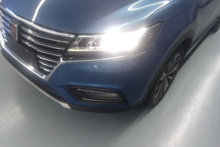 Used Roewe RX5 New Energy 2017 eRX5 50T Hybrid Connected Prestige Flagship Edition Left Front Headlight