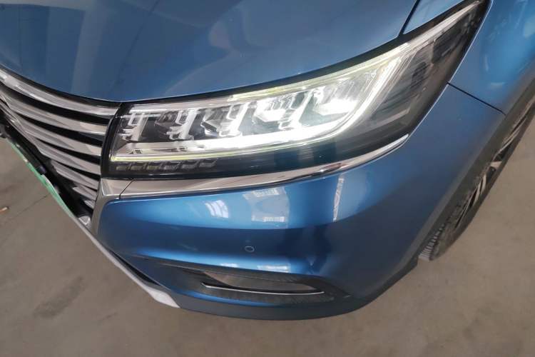 Used Roewe RX5 New Energy 2017 eRX5 50T Hybrid Connected Prestige Flagship Edition Left Front Headlight