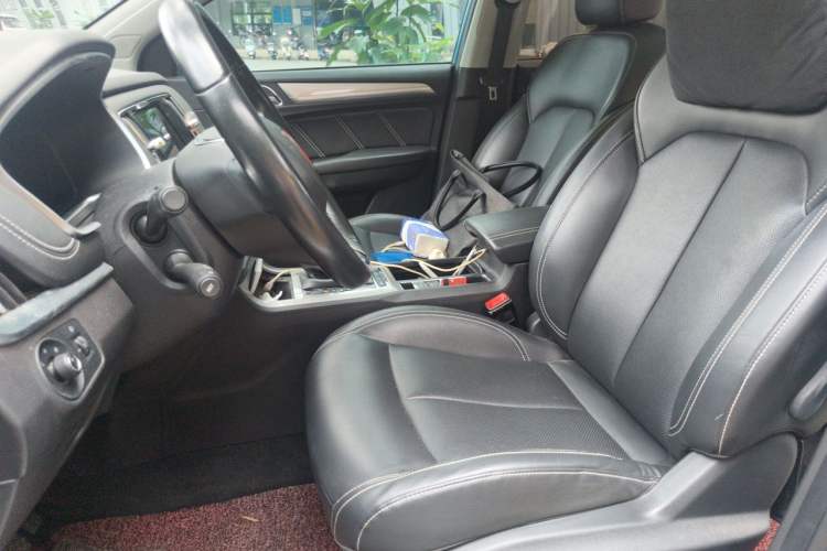 Used Roewe RX5 New Energy 2017 eRX5 50T Hybrid Connected Prestige Flagship Edition Left Front Seat