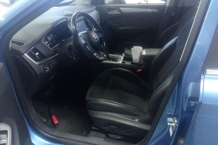 Used Roewe RX5 New Energy 2017 eRX5 50T Hybrid Connected Prestige Flagship Edition Left Front Seat