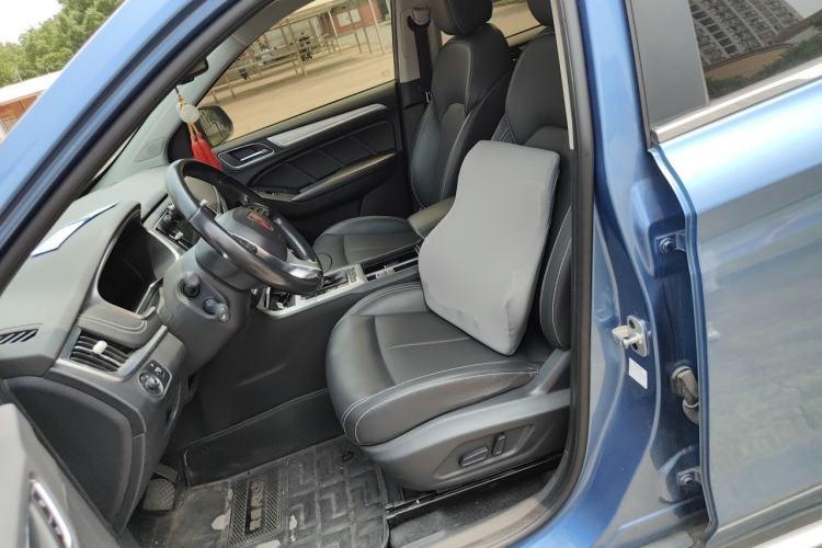 Used Roewe RX5 New Energy 2017 eRX5 50T Hybrid Connected Prestige Flagship Edition Left Front Seat