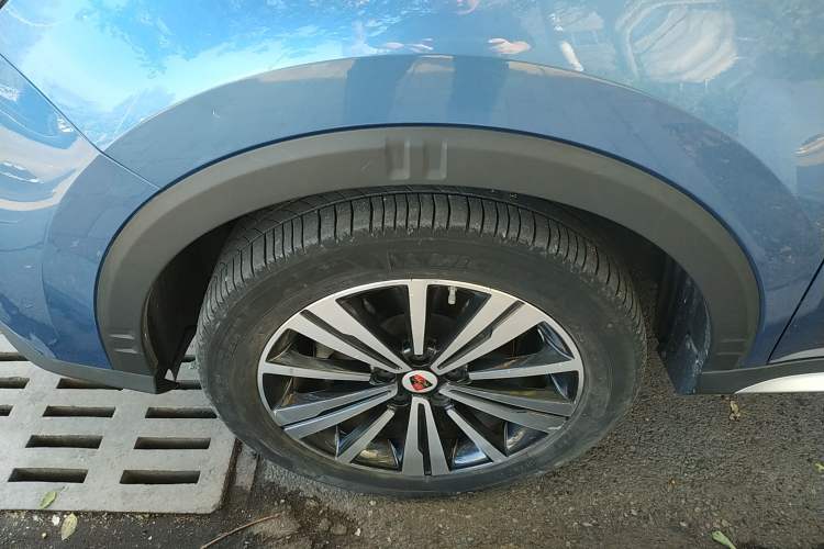 Used Roewe RX5 New Energy 2017 eRX5 50T Hybrid Connected Prestige Flagship Edition Left Front Wheel Hub