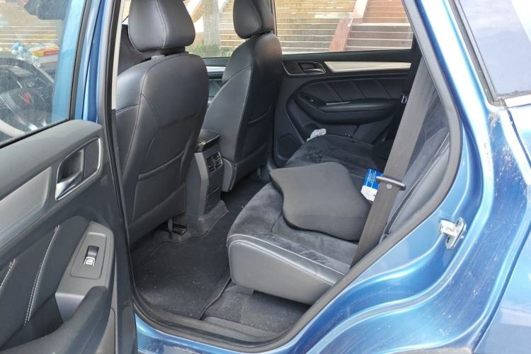 Used Roewe RX5 New Energy 2017 eRX5 50T Hybrid Connected Prestige Flagship Edition Left Rear Seat