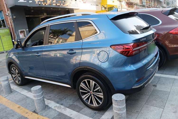 Used Roewe RX5 New Energy 2017 eRX5 50T Hybrid Connected Prestige Flagship Edition Left Side