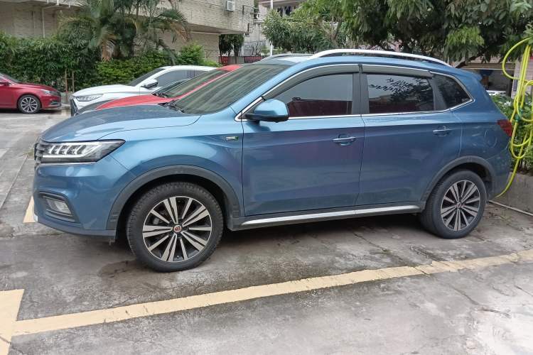 Used Roewe RX5 New Energy 2017 eRX5 50T Hybrid Connected Prestige Flagship Edition Left Side