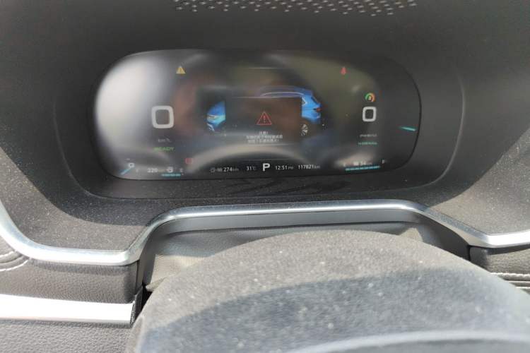 Used Roewe RX5 New Energy 2017 eRX5 50T Hybrid Connected Prestige Flagship Edition Odometer Close Up